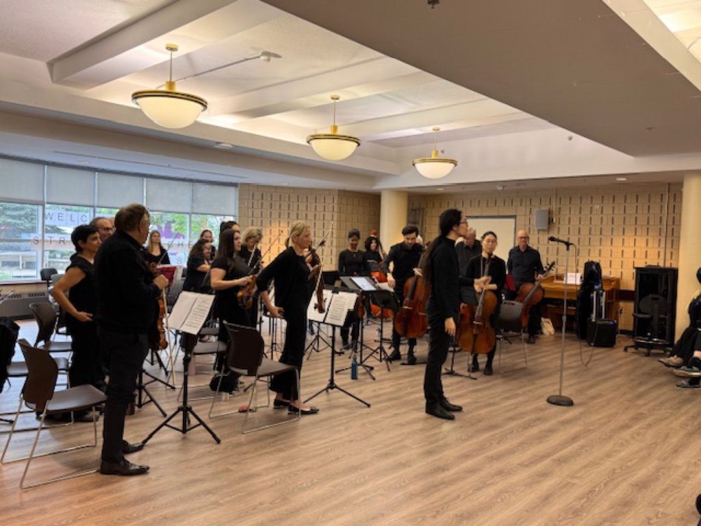 String players performing at Cummer Lodge