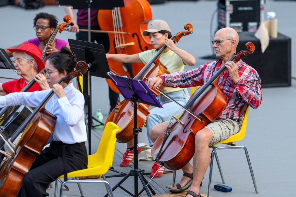 Cellists and violinists at Earl Bales Park